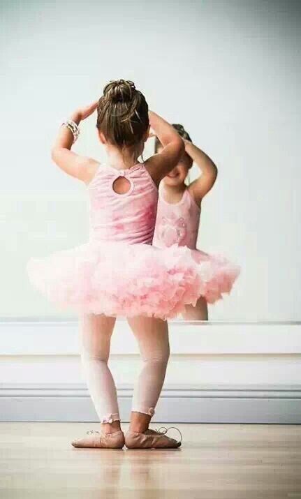 Как самостоятельно научить ребёнка танцевать